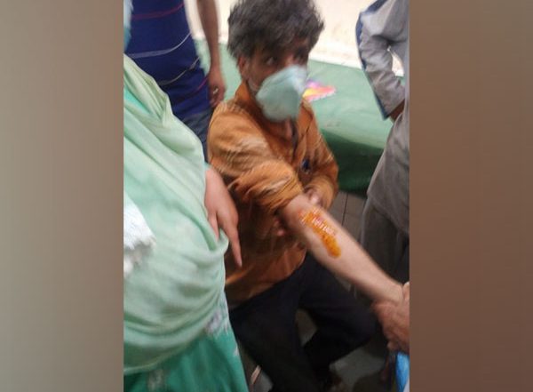 Pulwama Grenade Attack: Seven Civilians Injured in Explosion on CRPF Naka Party in Tral
