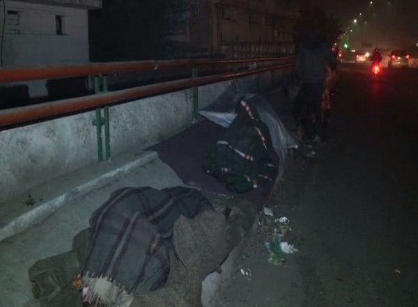 India News | COVID-19: NHRC Directs Centre to Take Appropriate Action Within 8 Weeks to Lessen Plight of Homeless People