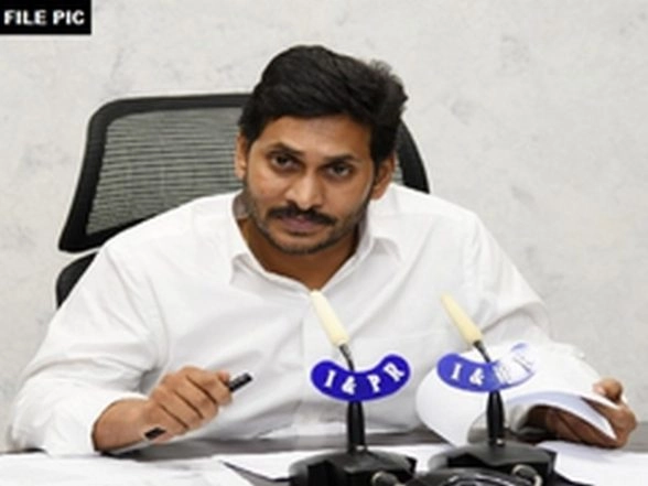 CM Y S Jagan Mohan Reddy Inaugurates Grasim Commission Unit in Andhra Pradesh 