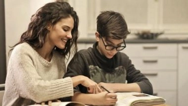 Science News | Study Shows Flickering Screens Are Beneficial for Children with Reading, Writing Difficulties