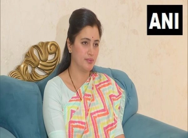 Amaravati MP Navneet Kaur Rana's Caste Certificate Cancelled by Bombay High Court, Says 'She Obtained It Fraudulently'