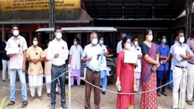 India News | Kerala: Doctors in Alappuzha, Thiruvananthapuram Protest Against Assault on Healthcare Workers