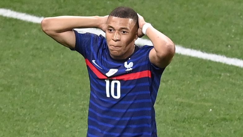 Kylian Mbappe Reacts After Missing Out on Penalty During France vs Switzerland, Euro 2020 (Watch Video)