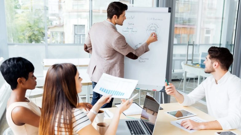 BIZOP - Offering Deep Insights on Exploiting New Business Opportunities