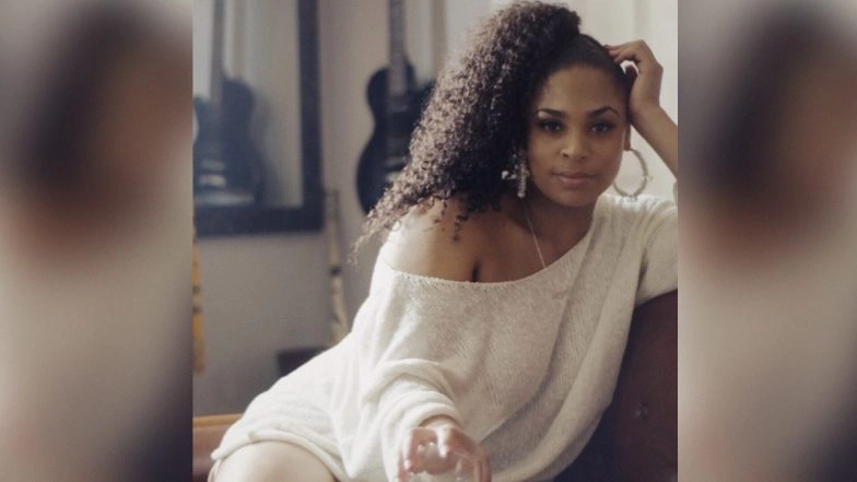 Multi-Talented Singer Sauvi DuVin is a Connoisseur of Wine and R&B