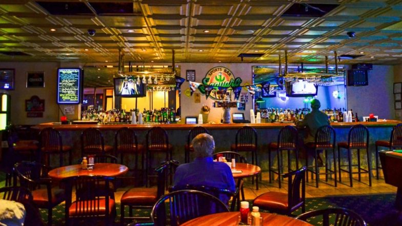 Delhi Unlock Update: Bars And Restuarants Allowed to Operate at 50% Seating Capacity From Tomorrow