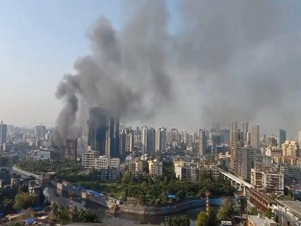 Mumbai Fire: Blaze Erupts in Oshiwara's Aashiyana Tower