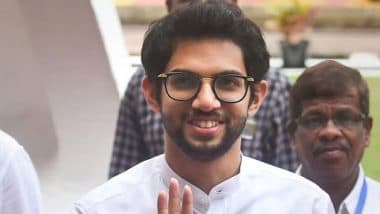 Aaditya Thackeray Has Narrow Escape As Huge Chandelier Falls During Meeting at Sahyadri Guest House in Mumbai