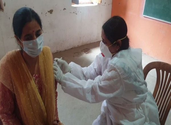 COVID-19 Vaccination Drive in India: Over 2.27 Lakh Pregnant Women Have Received First Dose of Coronavirus Vaccine