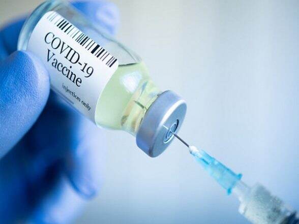 Russia Approves Booster Shot After It Reports Highest Single Day COVID-19 Death Toll of 652