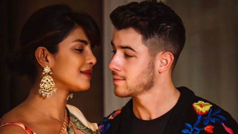 Priyanka Chopra Is Missing Her ‘Firework’ Nick Jonas on the 4th of July, Shares an Adorable Picture With Her Hubby (View Pic)