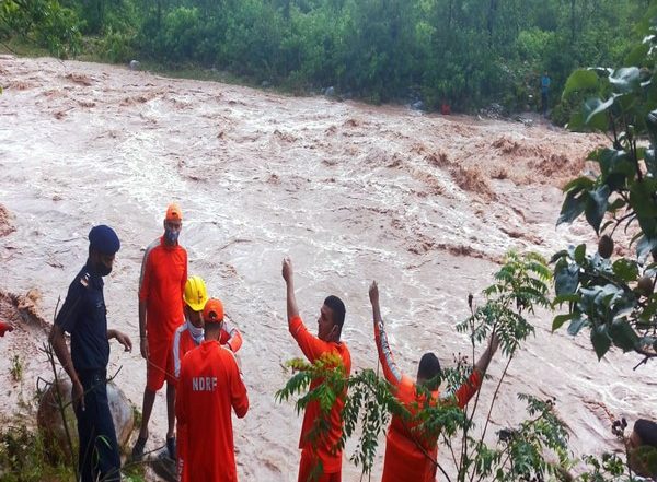 India News | 2 Dead, 10 Missing, 20 Stranded in Himachal Flash-floods
