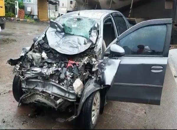 Karnataka Accident: Car Collides With Wine Tanker in Kalaburagi, 4 Dead, 1 Injured