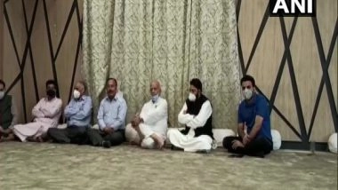 India News | Mehbooba Mufti Holds PDP Meeting in Srinagar After Meet with PM Modi