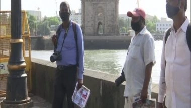 India News | Decline in Tourists Due to COVID-19 Restrictions Affect Photographers at Mumbai's Gateway of India