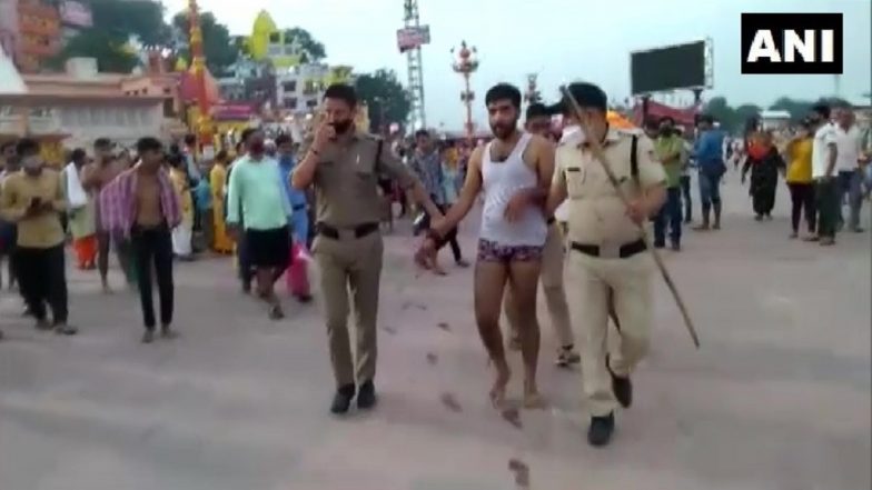 Uttarakhand: Haridwar Police Arrest 6 Tourists for Allegedly Smoking ‘Hookah’ at Har Ki Pauri Ghat