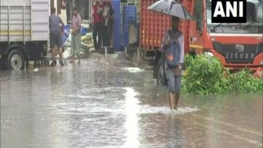 India News | Heavy Rains Cause Severe Waterlogging in Mumbai's Sion
