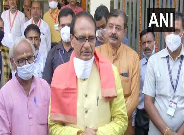 Madhya Pradesh: Schools for Classes 11, 12 To Reopen From July 25 With 50% Capacity, Says CM Shivraj Singh Chouhan