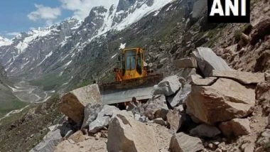 India News | Himachal Pradesh: State Highway Connecting Gramphu to Kaza Blocked Due to Landslide