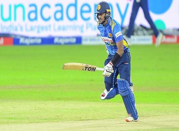 Sports News | Fernando, Rajapaksa Propel Sri Lanka to Consolation Win over India in 3rd ODI