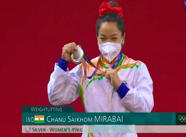 Sports News | Thank You for Bringing a Big Smile on the Faces of 135 Crore Indians: Anurag Thakur to Mirabai Chanu