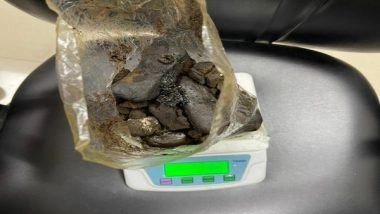 India News | Three Held with 1.2 Kg Charas, Rs 17.5 Lakh Cash in Mumbai