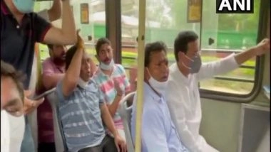 India News | Randeep Surjewala, Srinivas BV, Others Detained for Holding Tractor March