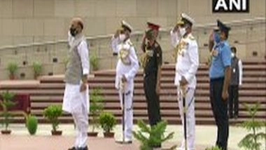 India News | Rajnath Singh Pays Tribute at National War Memorial on Kargil Vijay Diwas