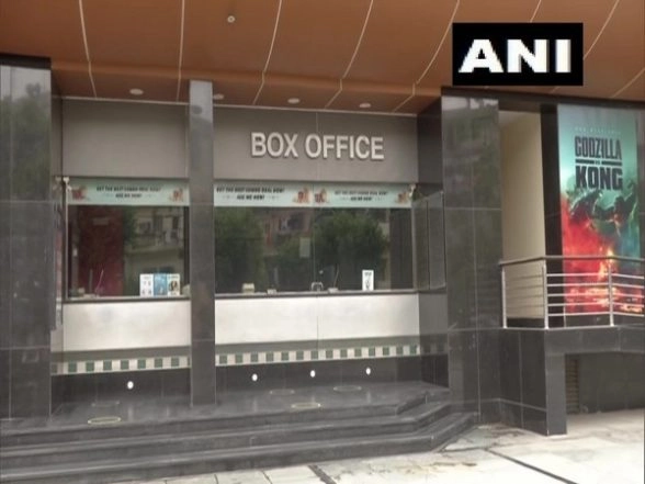 Delhi Unlock Update: Cinema Halls Prepare to Reopen With 50% Capacity
