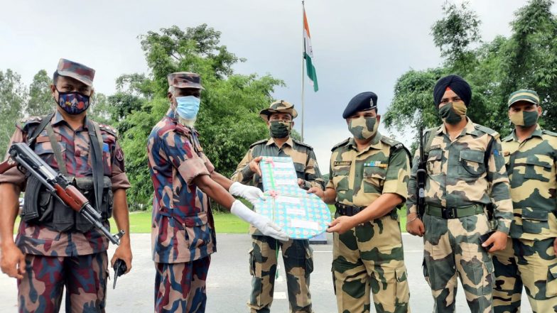 Eid-al-Adha 2021: Border Security Force 51 Battalion Exchange Sweets With Border Guards Bangladesh at Indo-Bangladesh Border in Panchagarh (See Pics)