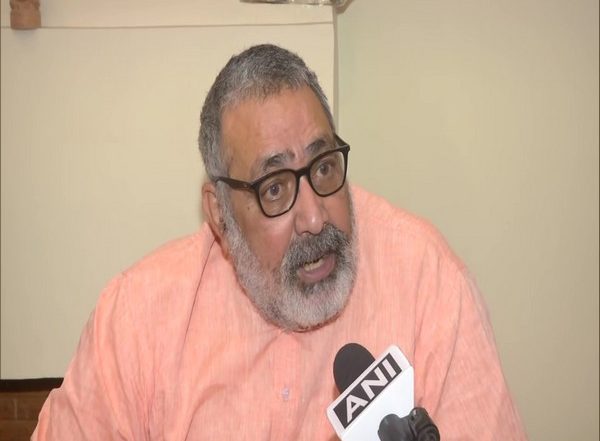India News | Giriraj Singh Takes Jibe in Italian over Rahul Gandhi's 'lack of Truth' Remark on Centre over COVID Deaths