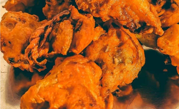 Monsoon Food Guide: 6 Foods To Not Eat During the Rainy Season