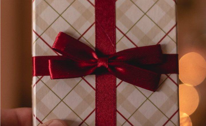 Friendship Day 2021 Gift Ideas for Him & Her: Best Gender-Neutral Gifts for Your BFF To Celebrate the Day