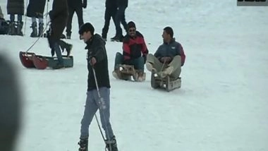 India News | COVID-19: J-K's Baramulla Bans Entry of Local Day-picnickers in Gulmarg on Weekends