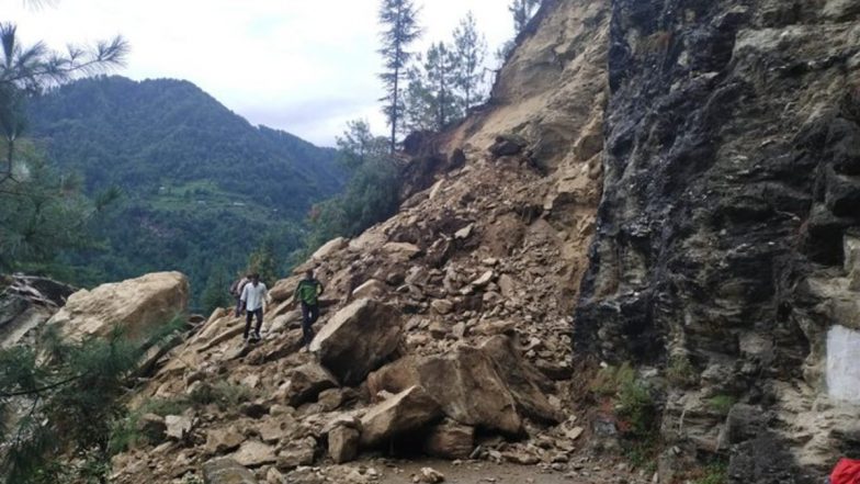 Himachal Pradesh: Road from Mandi to Kullu Blocked Due to Landslide