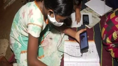 India News | Bhubaneswar NGO Provides Unprivileged Kids Smartphones to Ensure Education During Lockdown