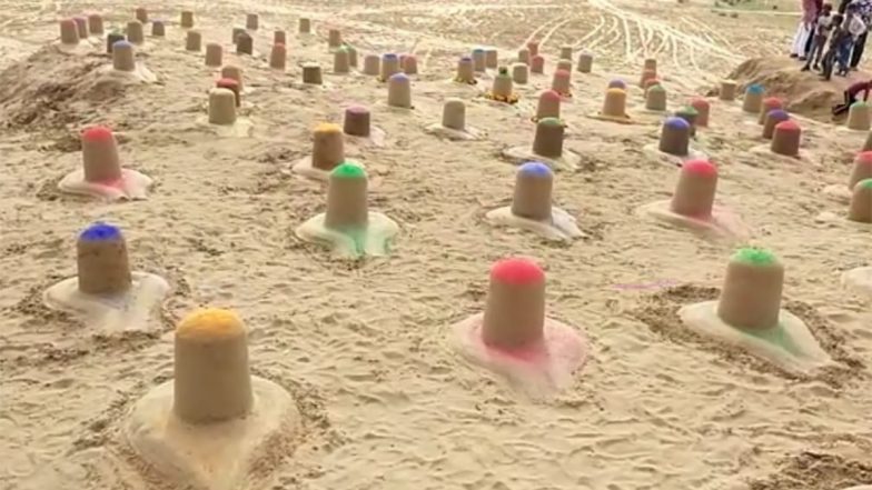 Sawan 2021: Sand Artist Ajay Rawat Creates 108 Colourful Shiva Lingams in Pushkar to Celebrate Sharavan Month