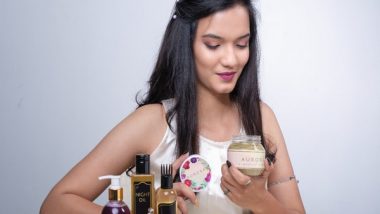 Business News | Youngsters Launch Sash Hair Care Products Using Ancient Wisdom, Attract Applause from Customers
