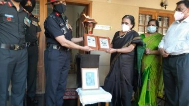 India News | Indian Army Carries Victory Flame to 1971 War Hero's House in Thiruvananthapuram