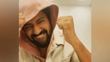 Entertainment News | Vicky Kaushal Imitates 'Purple Hat' Rap, Receives Comments from Deepika, Hrithik
