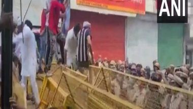 India News | Farmers Protesting Against Haryana Cabinet Minister's Meeting Clash with Police in Yamunanagar