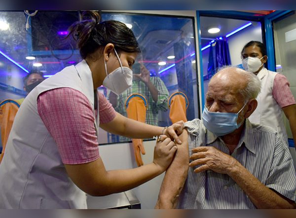 India News | Over 1.67 Crore COVID-19 Vaccine Doses Still Available with States, UTs, Pvt Hospitals: Health Ministry