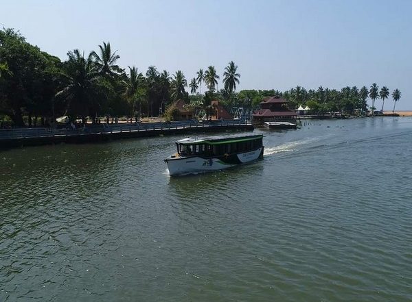 Indonesia: 25 Missing After Ferry Sinks in Makassar Strait