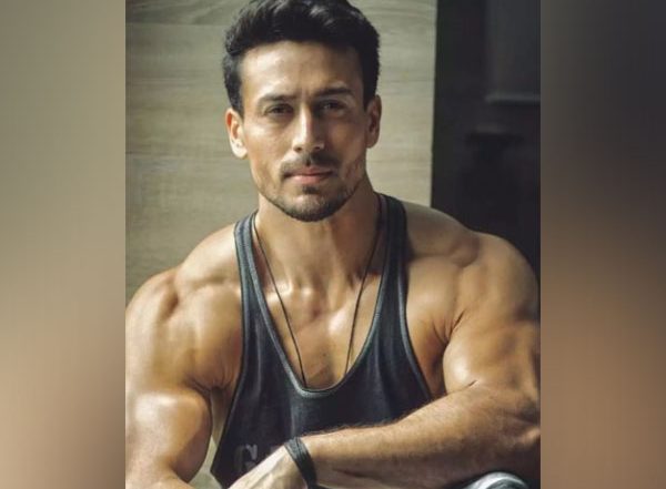 Entertainment News | Tiger Shroff Gears Up for 'Heropanti 2' Action Sequence