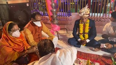 India News | Shivraj Singh Chouhan Performs 'Kanyadaan' of His Adopted Daughters