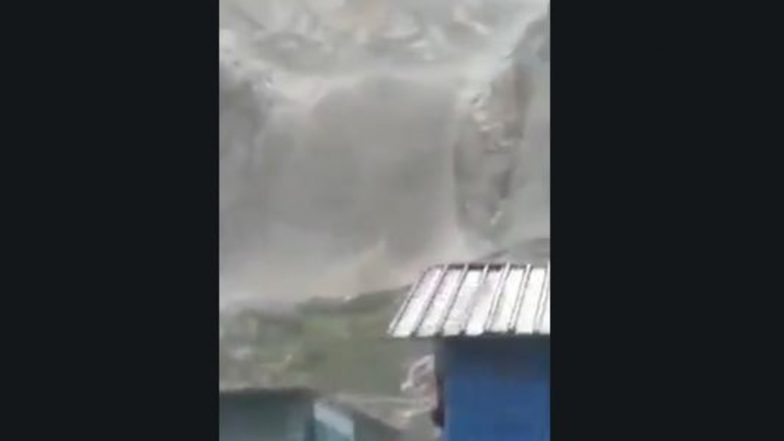 Cloudburst Hits Near Amarnath Cave in Jammu and Kashmir; No Loss of Life Reported (Watch Video)