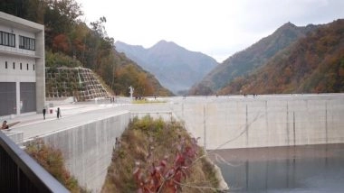 World News | Yamba Dam Gaining Popularity Among Tourists in Japan
