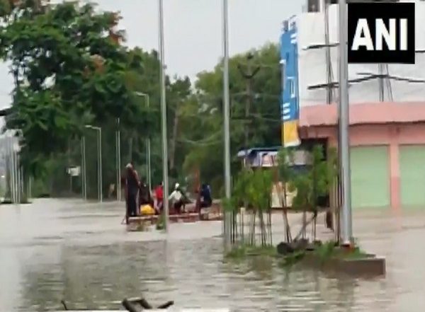 India News | Telangana Flood: CM Instructs Officials to Take Preventative Measures on War Footing