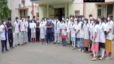 India News | Hyderabad: Doctors Hold Protest After Assault on Colleague by COVID Patient's Kin