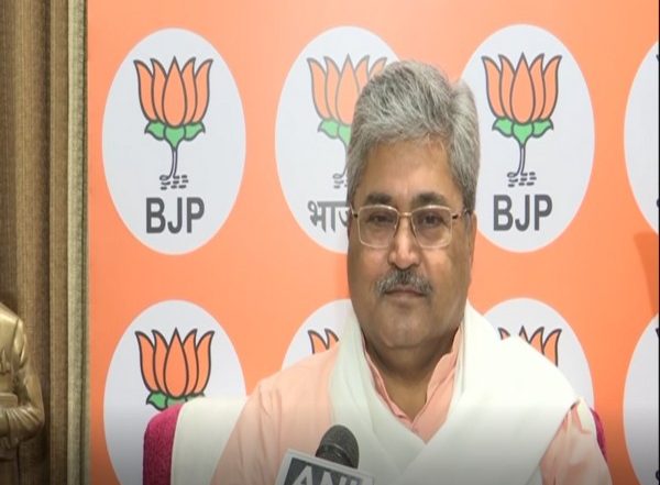 Assembly Elections 2022: Arvind Kejriwal Not in Favour of Uttarakhand's Progress, Says BJP Over Free Electricity Remark
